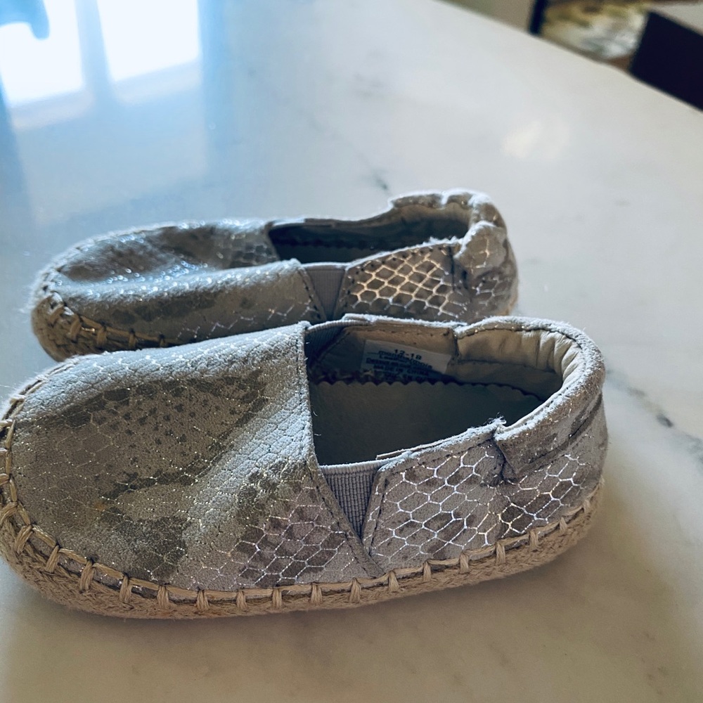 Robeez infant shoes